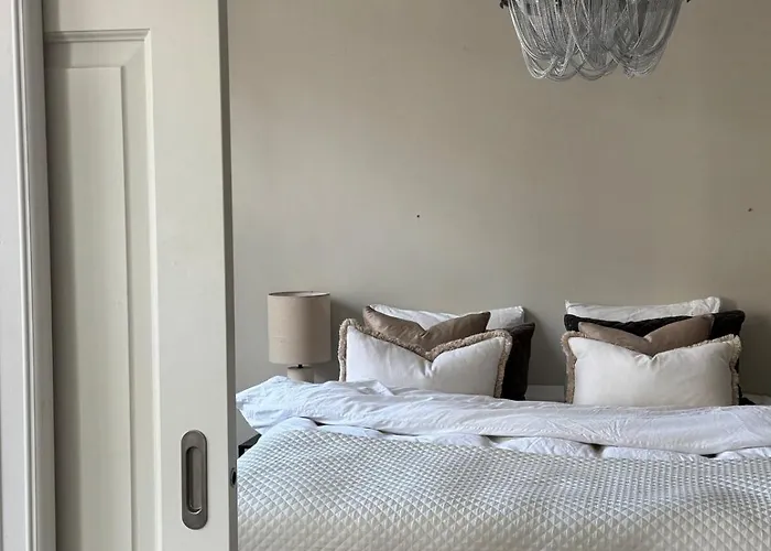 아파트 Stylish At Frogner *