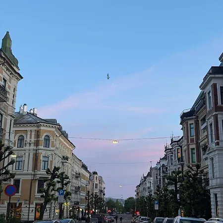 Stylish At Frogner Daire Oslo
