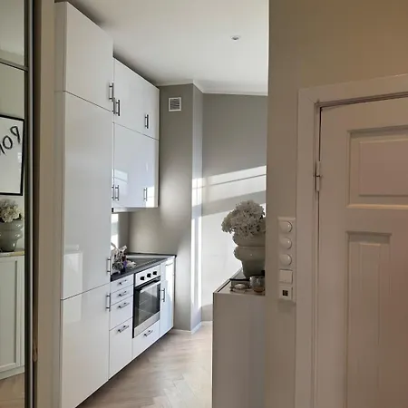 Stylish At Frogner Daire Oslo
